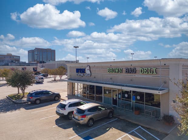 Hollister Pointe thumbnail 5